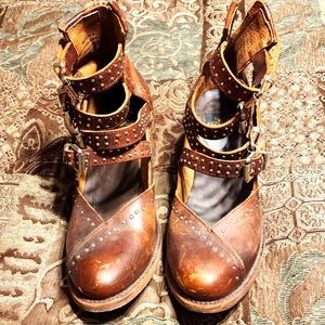 Free Bird Falicity Booties